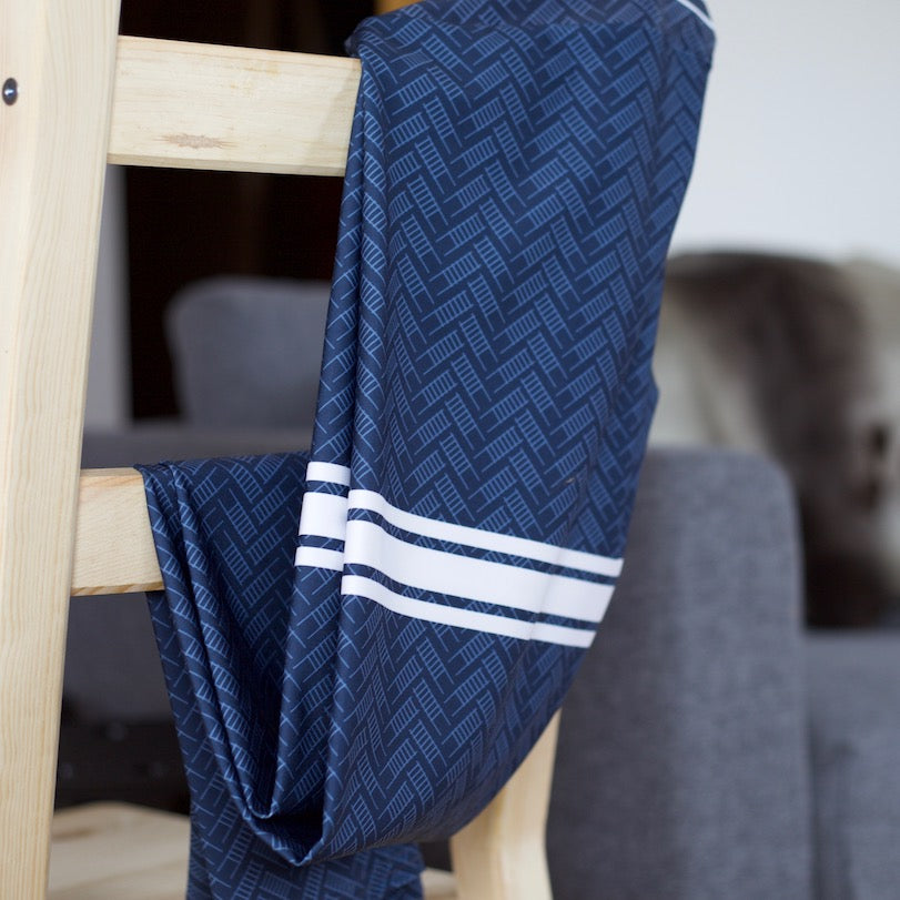 QAMUTIIT HERRINGBONE LEGGINGS (BLUE)