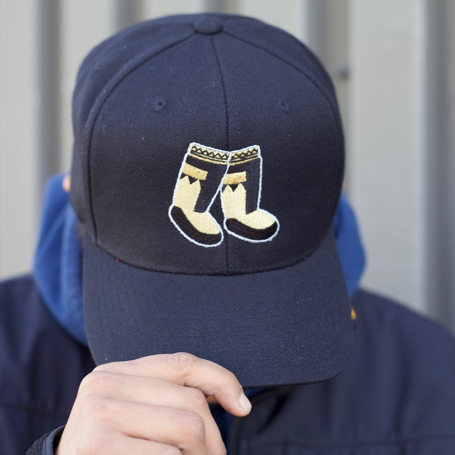 GOLDEN KAMIIK CAP