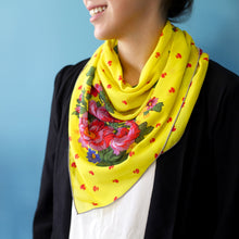 YELLOW PIRUQHIAT SCARF