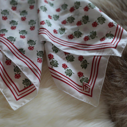 AQPIIT SCARF (WHITE)