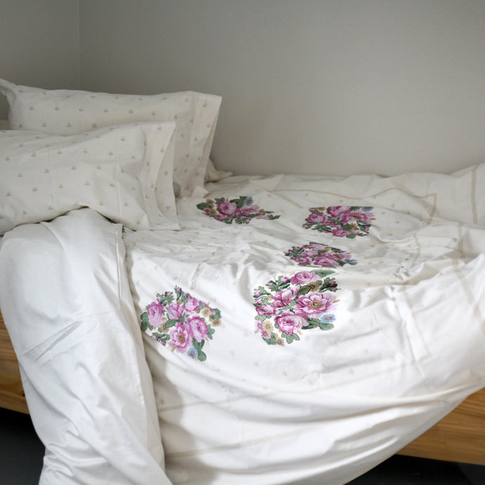 UKIUQ PIRUQHIAT DUVET COVER