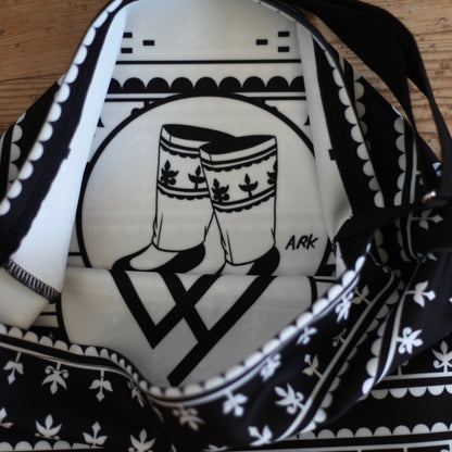 AKPALIAPIK KAMIIK PATTERN PUUQATTAQ